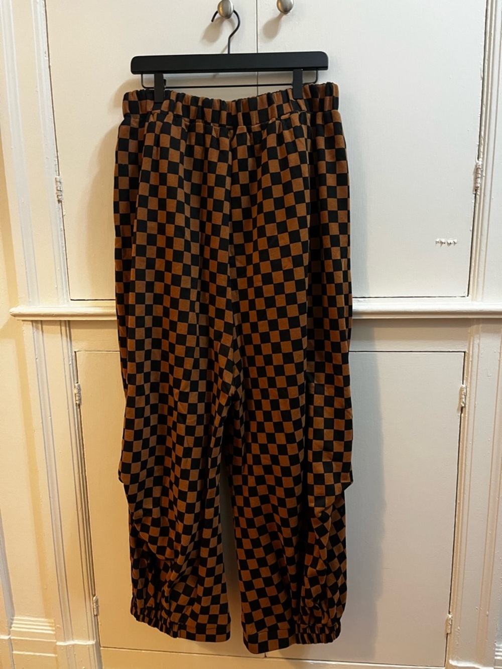 Dressed In Lala Rocky Harem Pants In Carmel + Black Checkerboard - Picture 3 of 4